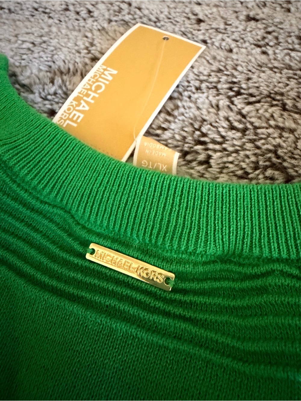 Michael Kors Men’s Bright Green Ribbed Crewneck Sweater - Picture 3 of 5